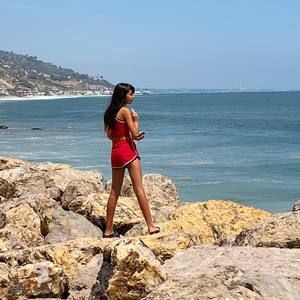 Meet your Posher, Isabelle